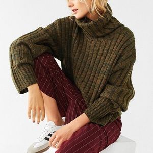 Urban Outfitters BDG Chunky Knit Turtleneck